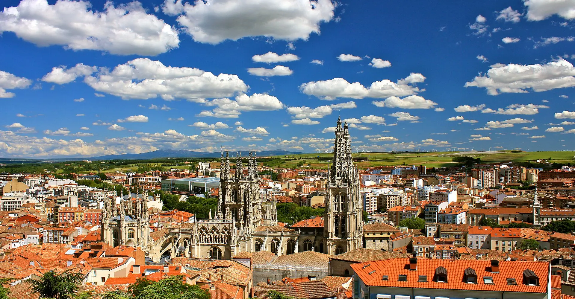 Vista panorámica de Burgos y la Catedral